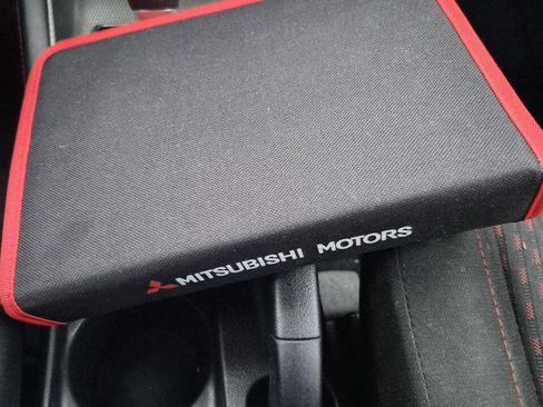 Used 2018 Mitsubishi Outlander Sport ES FWD image 35