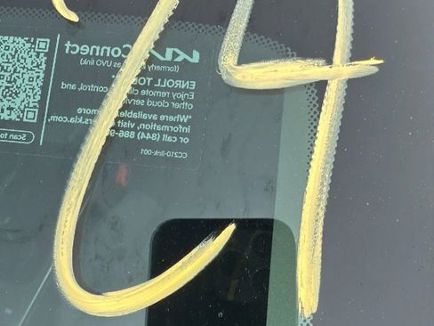 Used 2025 Kia K4 image 30