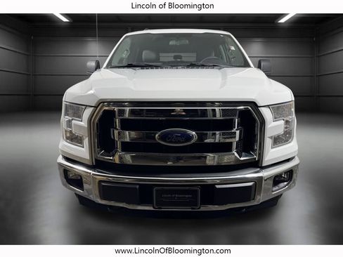 Used 2015 Ford F150 XLT w/ Trailer Tow Package image 8