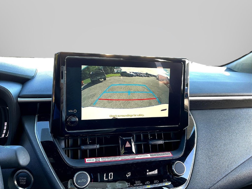 Used 2026 Toyota Corolla SE FWD image 15