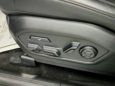 Used 2024 Hyundai Santa Fe Calligraphy FWD image 11
