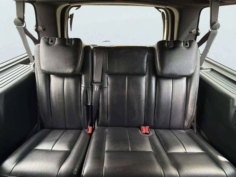 Used 2016 Ford Expedition EL XLT AWD/4WD image 16