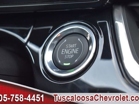 New 2026 Chevrolet Trax RS w/ Sunroof Package image 31