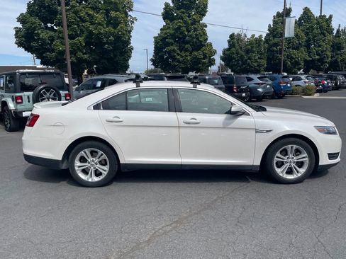 Used 2017 Ford Taurus SEL w/ Equipment Group 201A FWD image 6