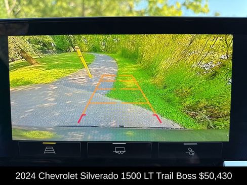 Used 2024 Chevrolet Silverado 1500 LT Trail Boss w/ Convenience Package II image 26