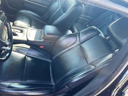 Used 2020 Dodge Charger SXT w/ Leather Interior Group image 18