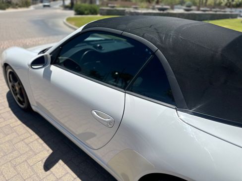 Used 2007 Porsche 911 Carrera S RWD image 19