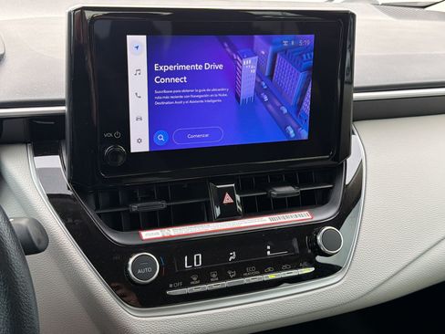 Used 2025 Toyota Corolla LE FWD image 19