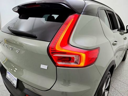 Certified 2023 Volvo XC40 Recharge Ultimate w/ Protection Package Premier AWD/4WD image 28