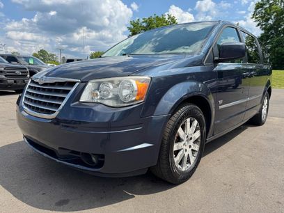 Used 2009 Chrysler Town & Country Touring