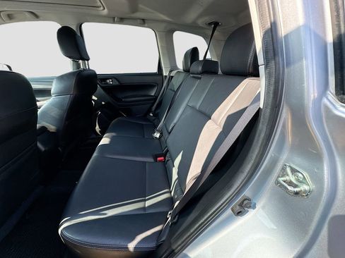 Used 2014 Subaru Forester 2.5i Limited image 22