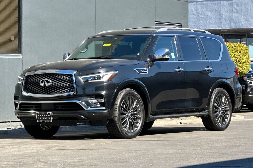 Used 2022 INFINITI QX80 Sensory w/ Cargo Package AWD/4WD image 8