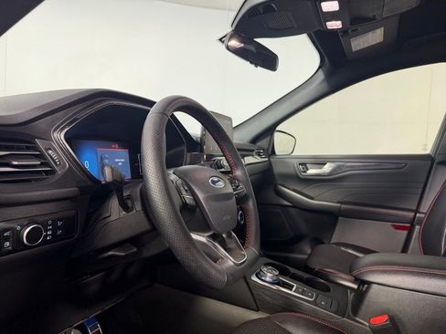 Used 2024 Ford Escape ST-Line w/ Equipment Group 301A image 20