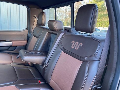 Certified 2025 Ford F150 King Ranch image 32