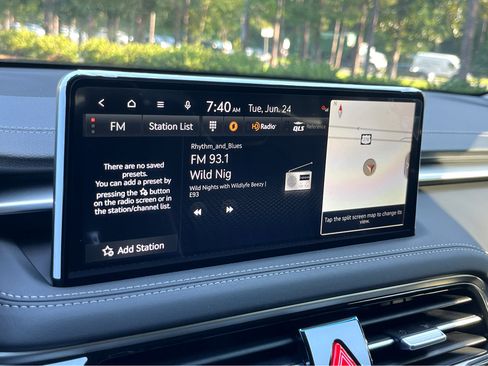 New 2026 Genesis G70 2.5T Prestige image 10