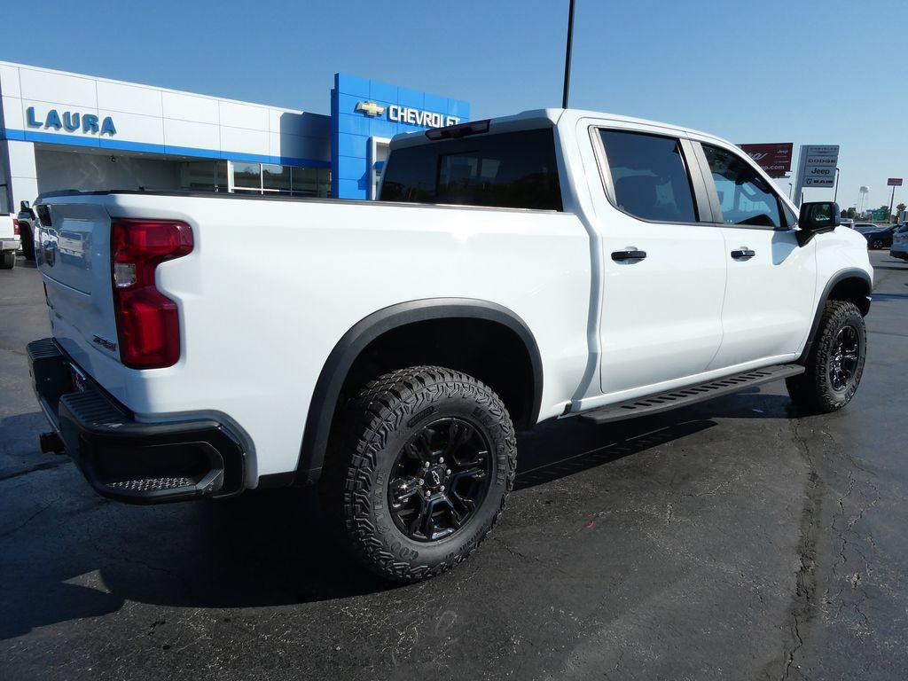 Used 2022 Chevrolet Silverado 1500 ZR2 w/ Technology Package AWD/4WD image 6