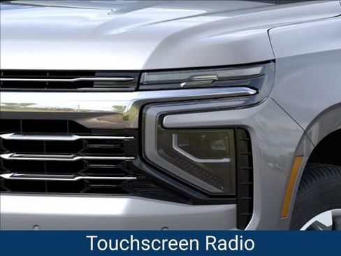 New 2026 Chevrolet Suburban LT w/ Comfort Package AWD/4WD image 11