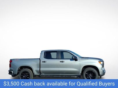 New 2026 Chevrolet Silverado 1500 Custom w/ Turbomax Blackout Package
