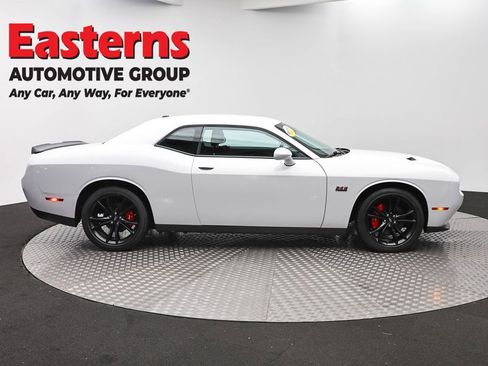 Used 2018 Dodge Challenger R/T w/ Blacktop Package RWD image 4