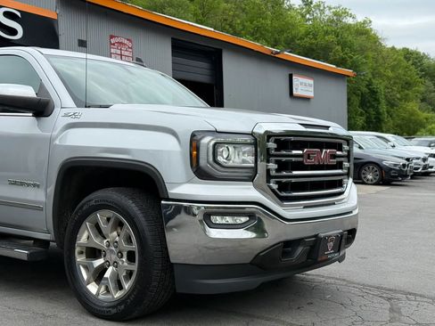 Used 2017 GMC Sierra 1500 SLT w/ SLT Premium Package AWD/4WD image 35