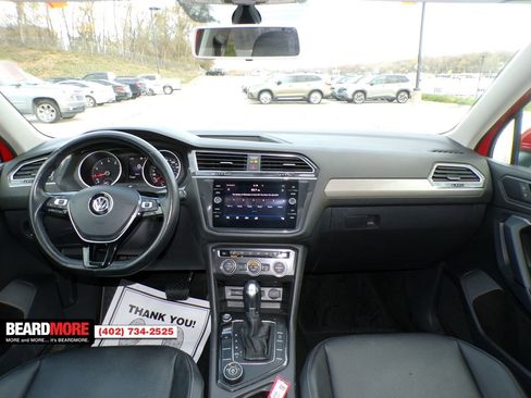Used 2019 Volkswagen Tiguan SE image 18
