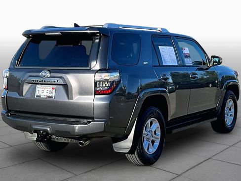 Used 2016 Toyota 4Runner SR5 Premium AWD/4WD image 12