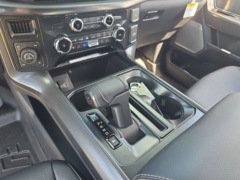 New 2025 Ford F150 Lariat w/ Equipment Group 501A Mid image 24