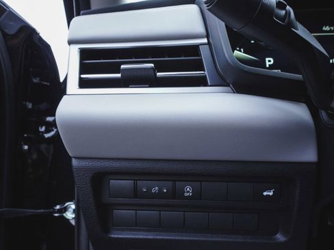 New 2026 Mitsubishi Outlander SEL image 63