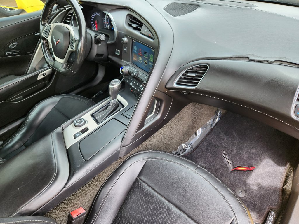 Used 2017 Chevrolet Corvette Stingray Convertible w/ 3LT Preferred Equipment Group RWD image 15