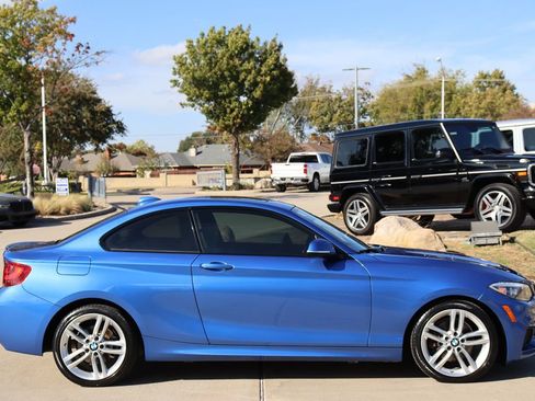 Used 2017 BMW 230i xDrive Coupe image 5