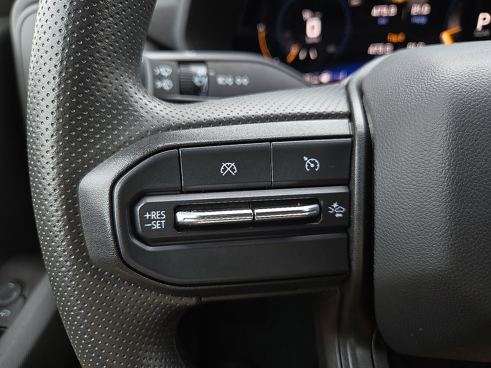 Used 2024 Chevrolet Colorado Trail Boss w/ Advanced Trailering Package AWD/4WD image 19