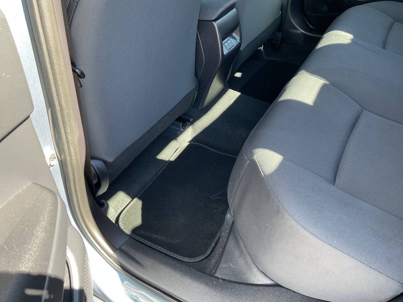 Used 2025 Toyota Corolla LE FWD image 36