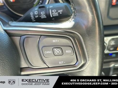 Used 2023 Jeep Wrangler Unlimited w/ Cold Weather Group image 14