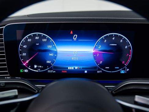 Used 2025 Mercedes-Benz GLE 350 4MATIC image 23