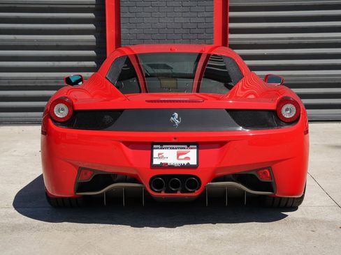 Used 2014 Ferrari 458 Italia Coupe image 10