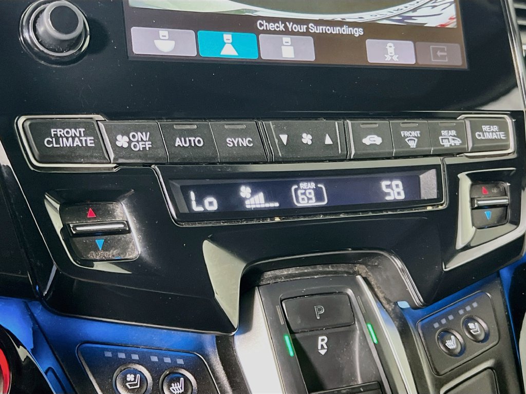 Used 2018 Honda Odyssey Elite image 15