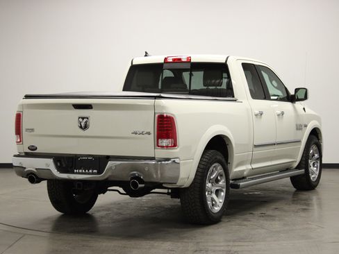 Used 2017 RAM 1500 Laramie image 8