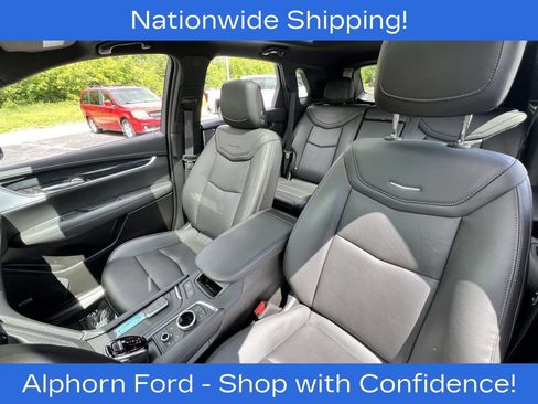 Used 2023 Cadillac XT5 Premium Luxury w/ Technology Package AWD/4WD image 30