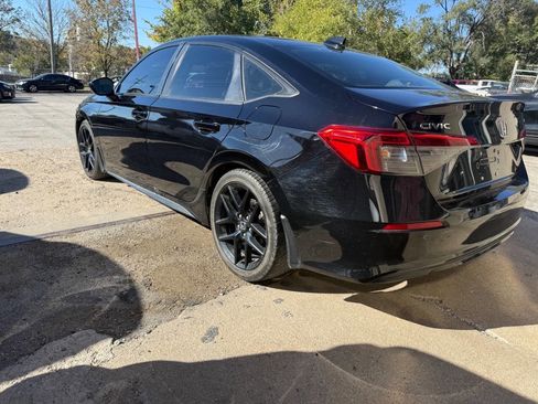 Used 2022 Honda Civic Sport image 7