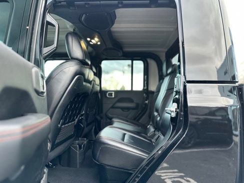 Used 2022 Jeep Gladiator Rubicon image 20