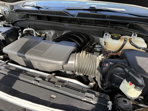 Used 2022 GMC Yukon SLT image 35