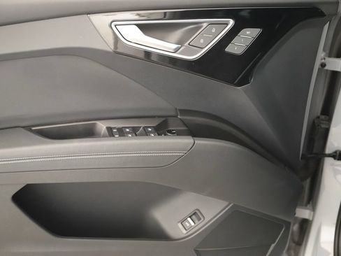 Certified 2023 Audi Q4 e-tron Premium Plus w/ Premium Plus AWD/4WD image 24