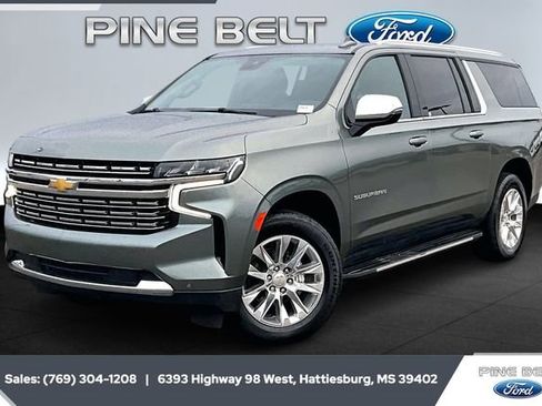 Used 2023 Chevrolet Suburban Premier image 10