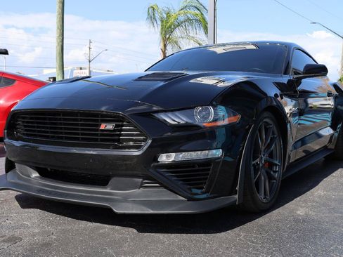 Used 2021 Ford Mustang GT Premium w/ GT Performance Package RWD image 2