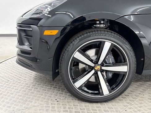 New 2025 Porsche Macan image 12