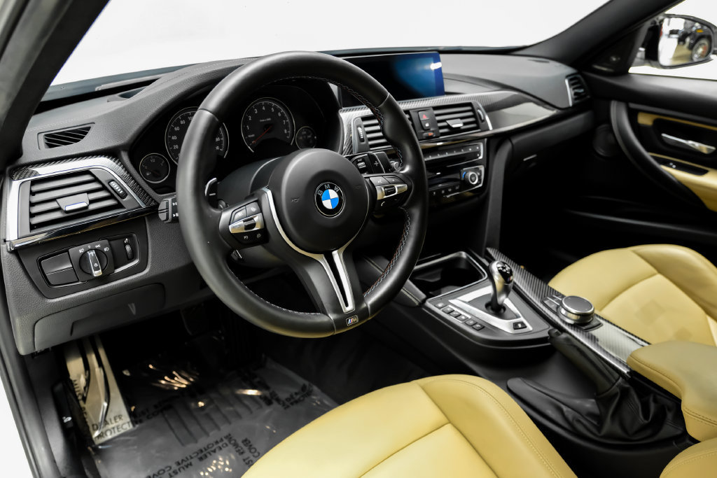 Used 2018 BMW M3 RWD image 5