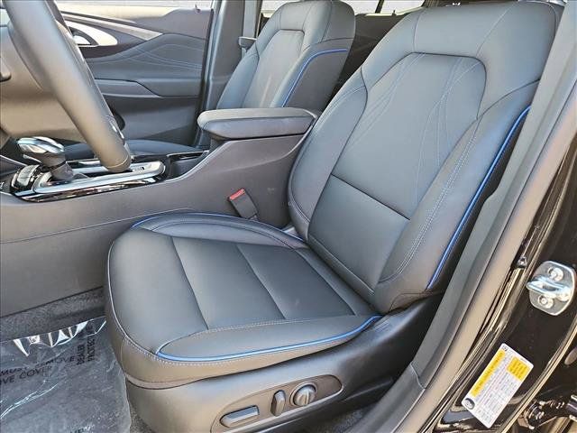 New 2026 Buick Envista Sport Touring w/ Convenience I Package FWD image 4