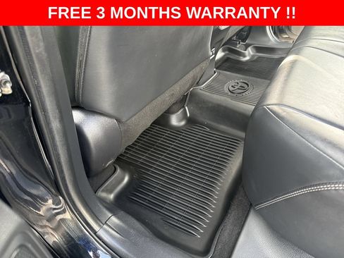 Used 2019 Toyota RAV4 XLE Premium w/ Cold Weather Package AWD/4WD image 29