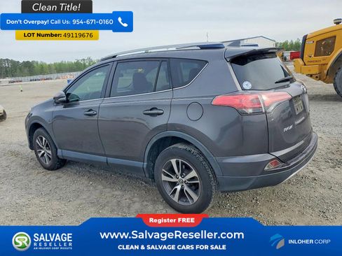 Used 2017 Toyota RAV4 XLE image 3