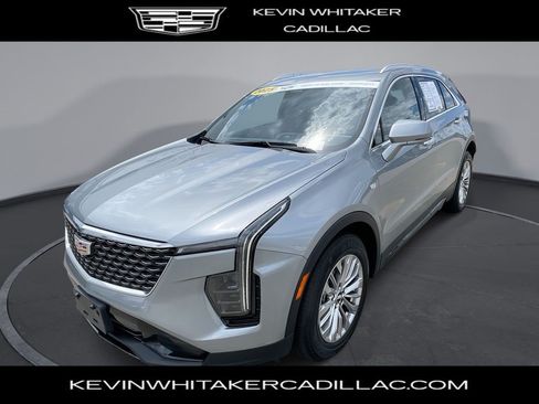 Certified 2025 Cadillac XT4 Premium Luxury FWD image 1